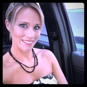 Meet your Posher, Marie